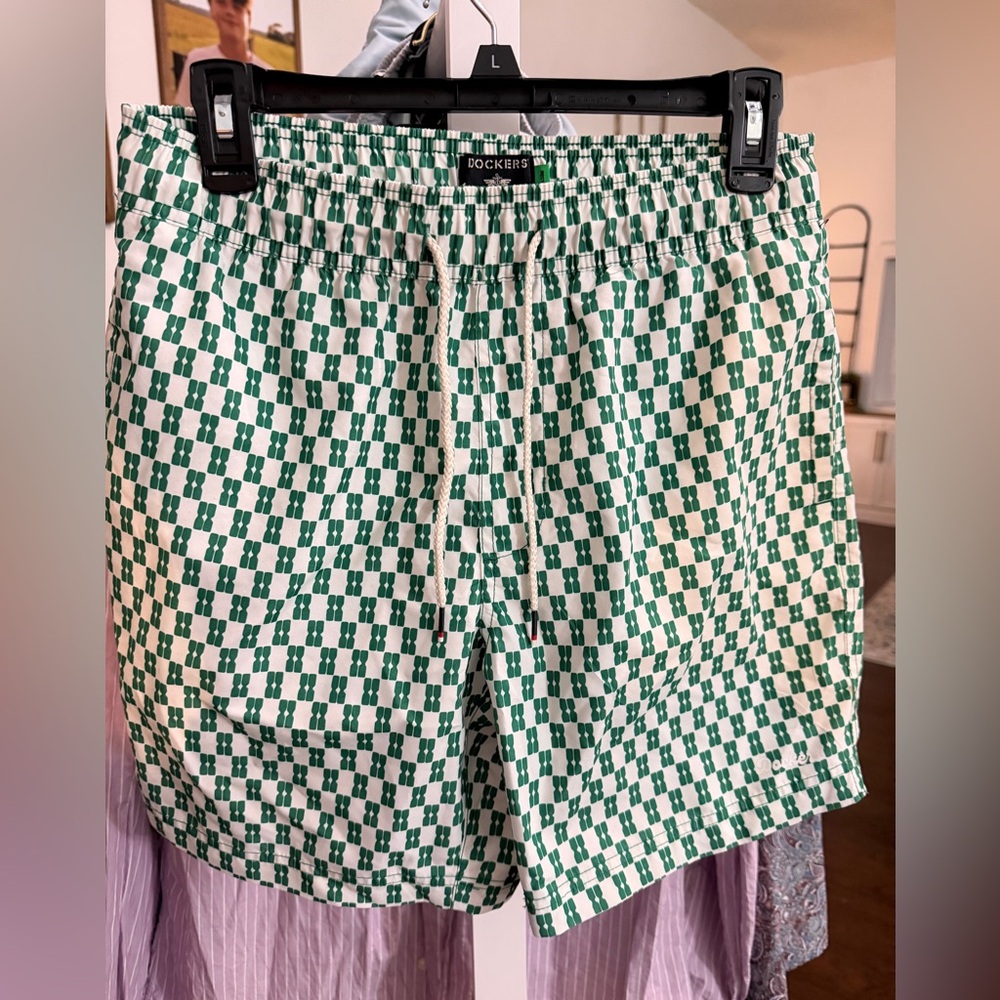 Dockers Green and White Checkerboard Swim Trunks new w/o tags!